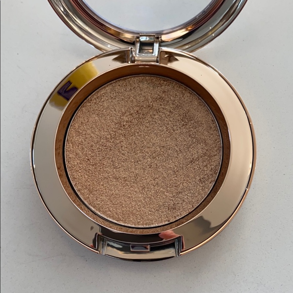 Kokie professional soft glow house highlighter - Picture 3 of 3